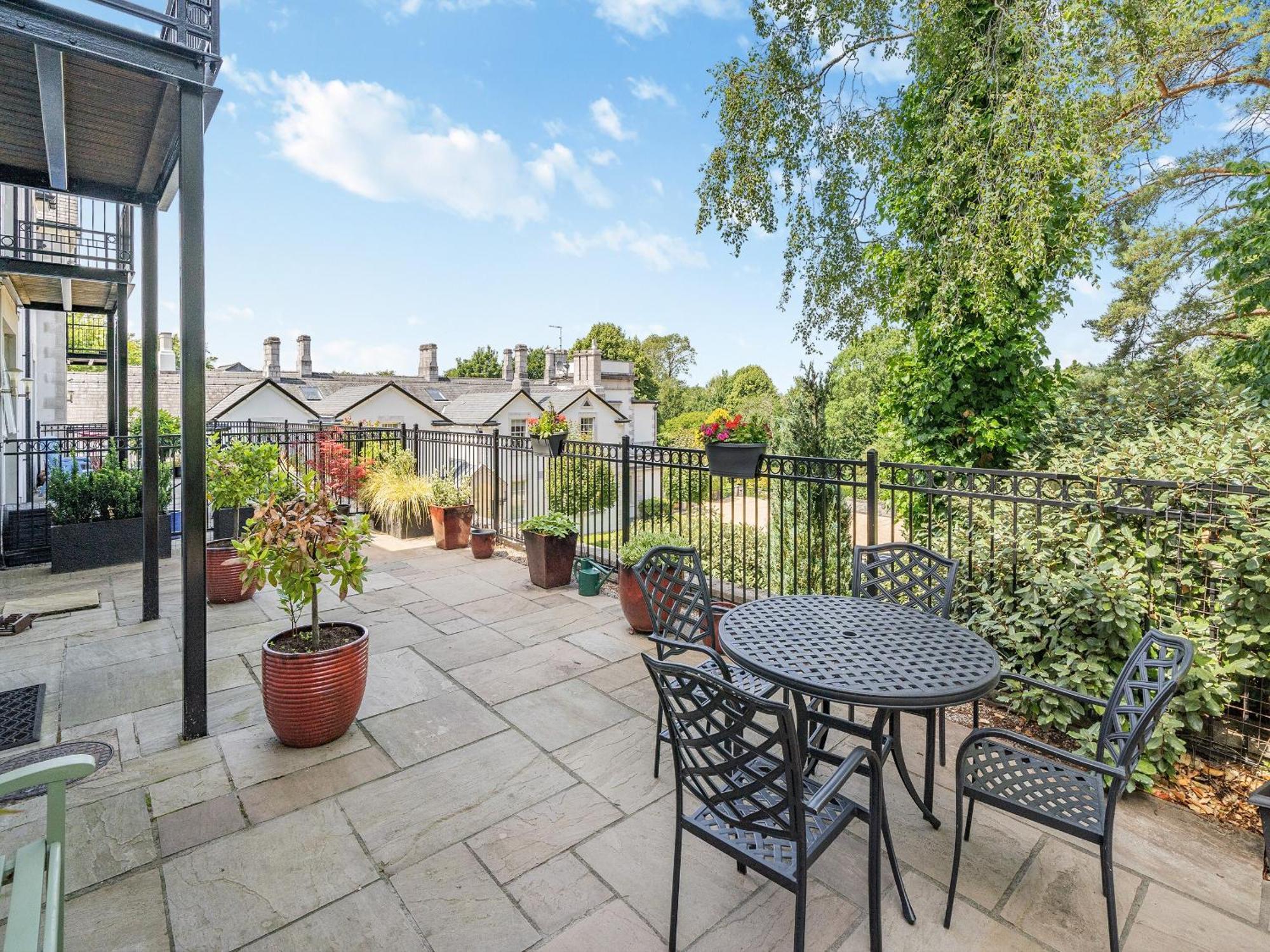 Apartment 14, Hazelwood Hall Silverdale  Dış mekan fotoğraf