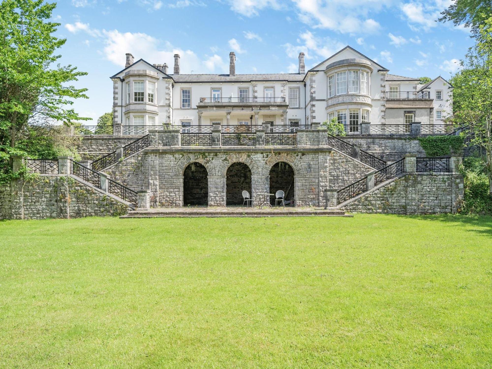 Apartment 14, Hazelwood Hall Silverdale  Dış mekan fotoğraf